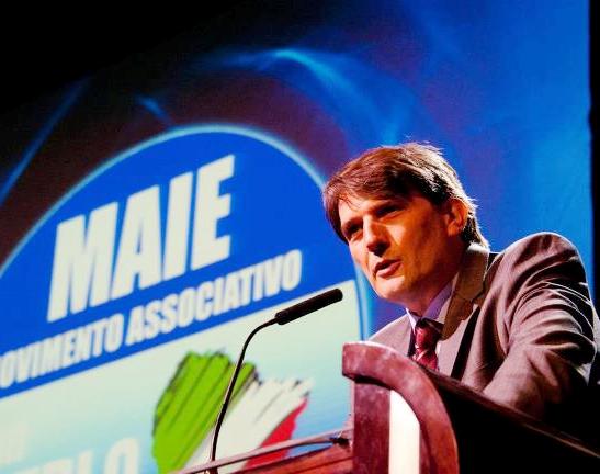“La tassa di cittadinanza Pd è una truffa ai danni degli italiani nel mondo e non risolverà il problema delle file”