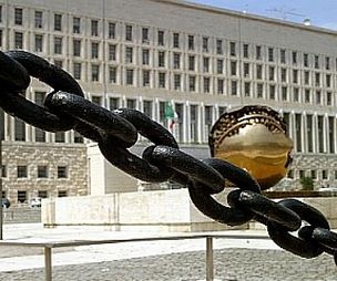 Alla Farnesina solo lo 0,10% del bilancio dello Stato. Ecco perché il Sistema Italia nel mondo sta crollando
