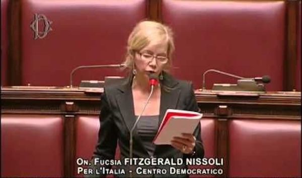 Nissoli ad Alfano, che vuoi fare con l’Ambasciata a Santo Domingo?