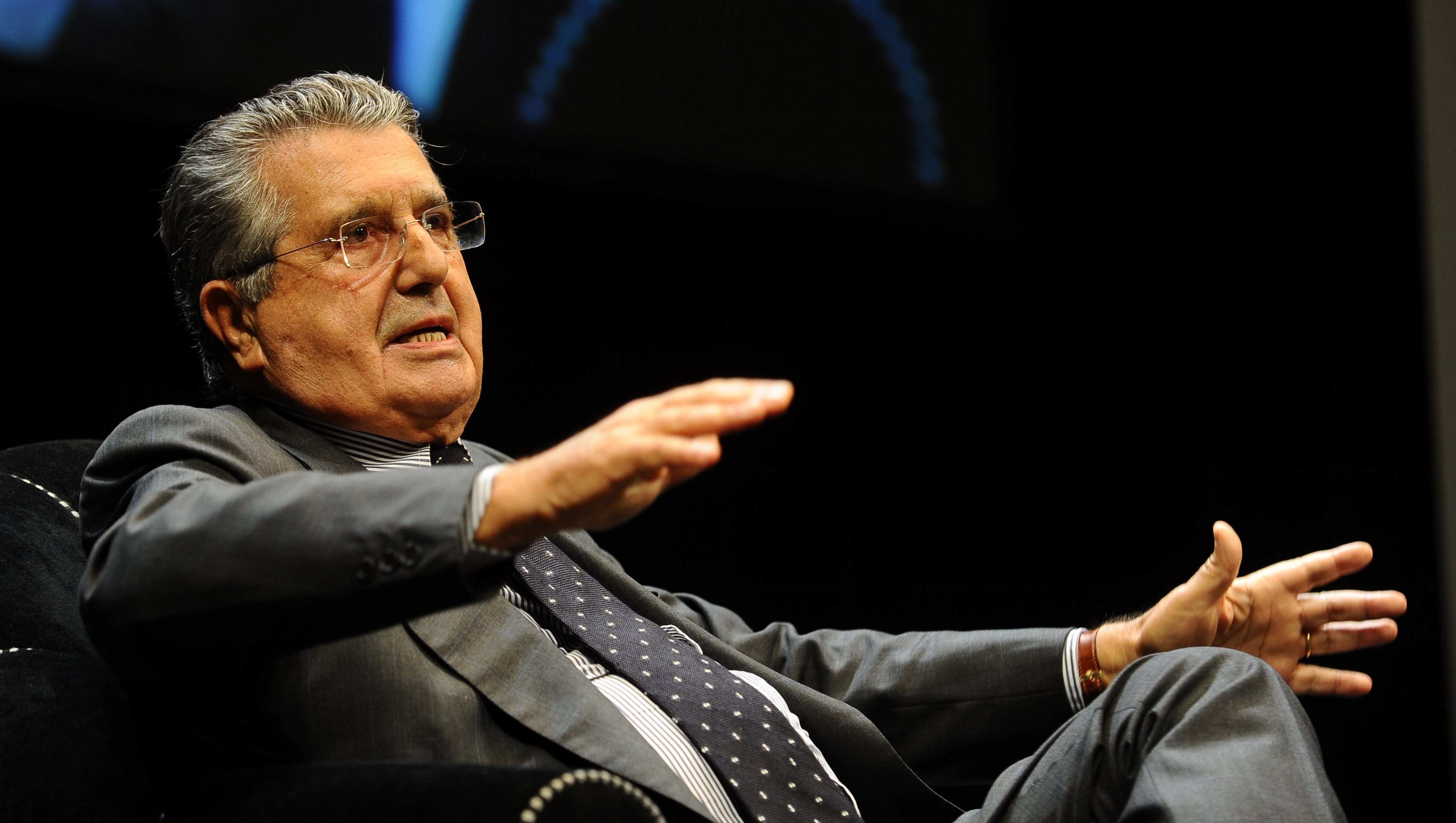 De Benedetti, “Renzi e Parisi si metteranno d’accordo: insieme contro i populisti”
