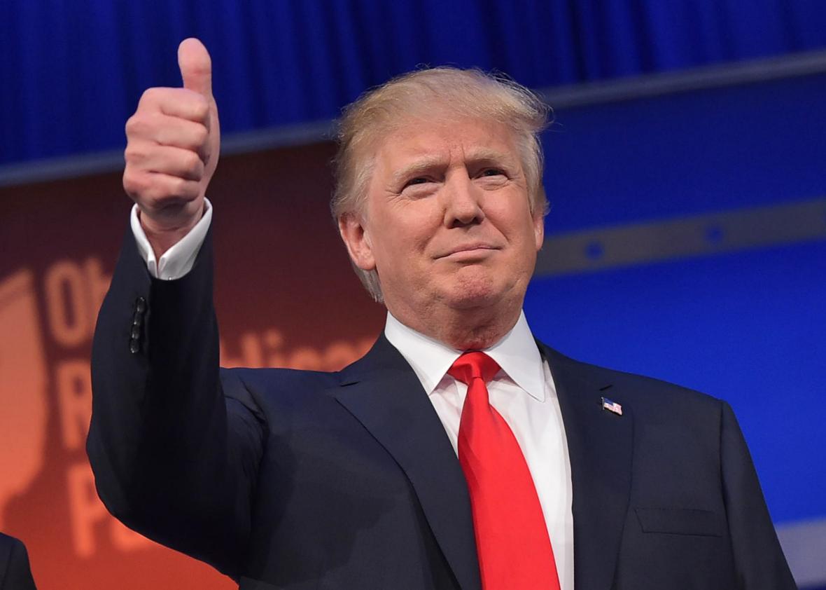 Donald Trump solo contro tutti, ma la “pancia” dell’America sta con lui