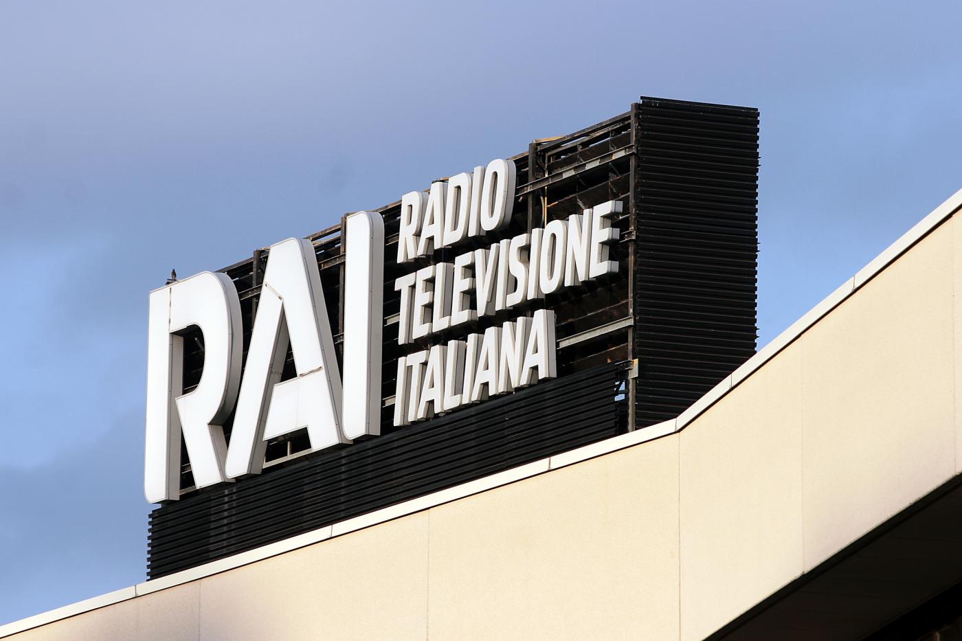 Flop del canone in bolletta, in Rai il piatto piange