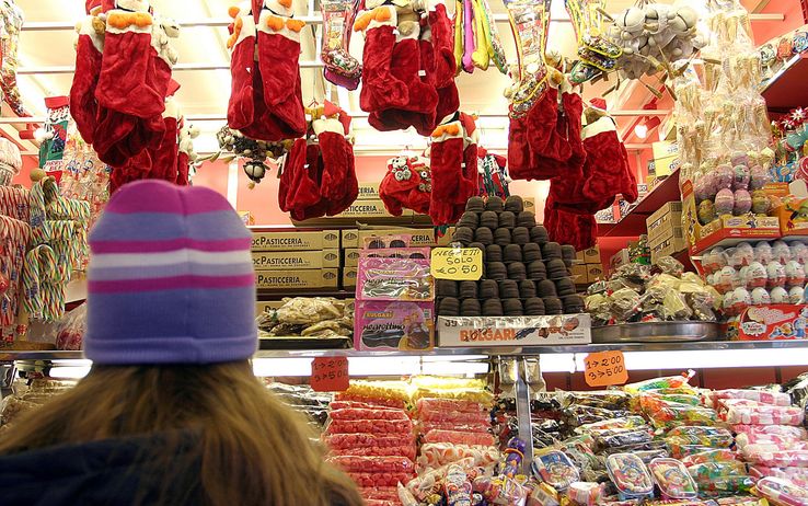 Italiani aspettano 13esima per le spese di Natale