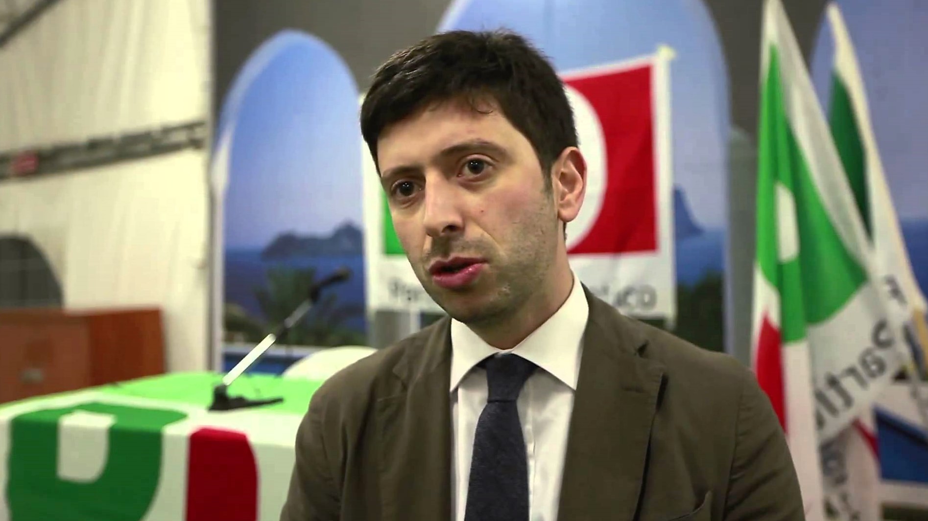 Parte il tour di Roberto Speranza, “riportare il Pd dove non c’è più”
