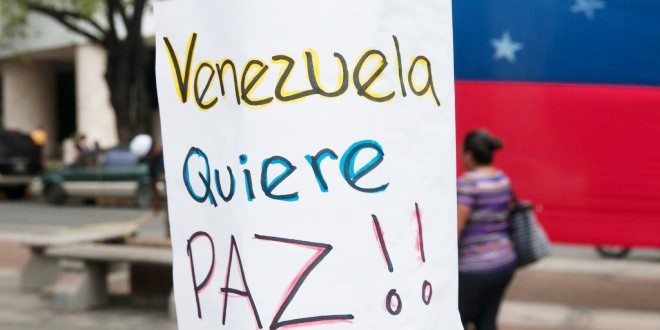 SOS Venezuela, Alfano in Senato: “Non abbandoniamo i nostri connazionali”