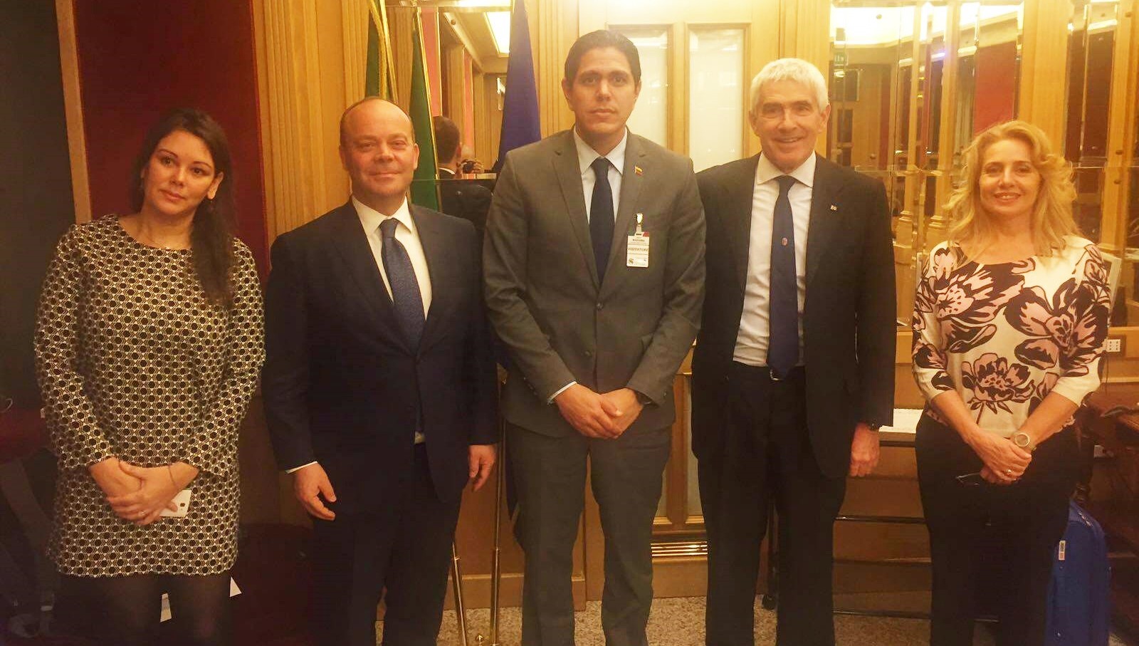 Di Biagio (Ap), “il Venezuela deve scegliere da che parte stare”