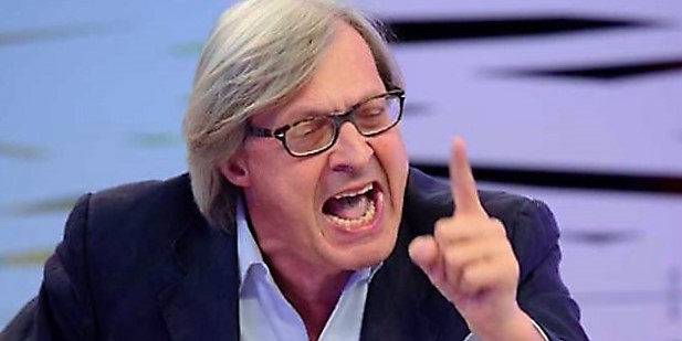 Sgarbi su Facebook, “M5S? Gente onesta che non sa un cazzo” [VIDEO]