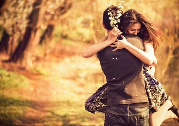 Cosa c’è meglio del sesso? Semplice: baci e abbracci
