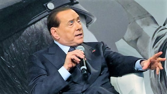 Berlusconi a Malta per congresso Ppe, messaggio per Salvini e Meloni