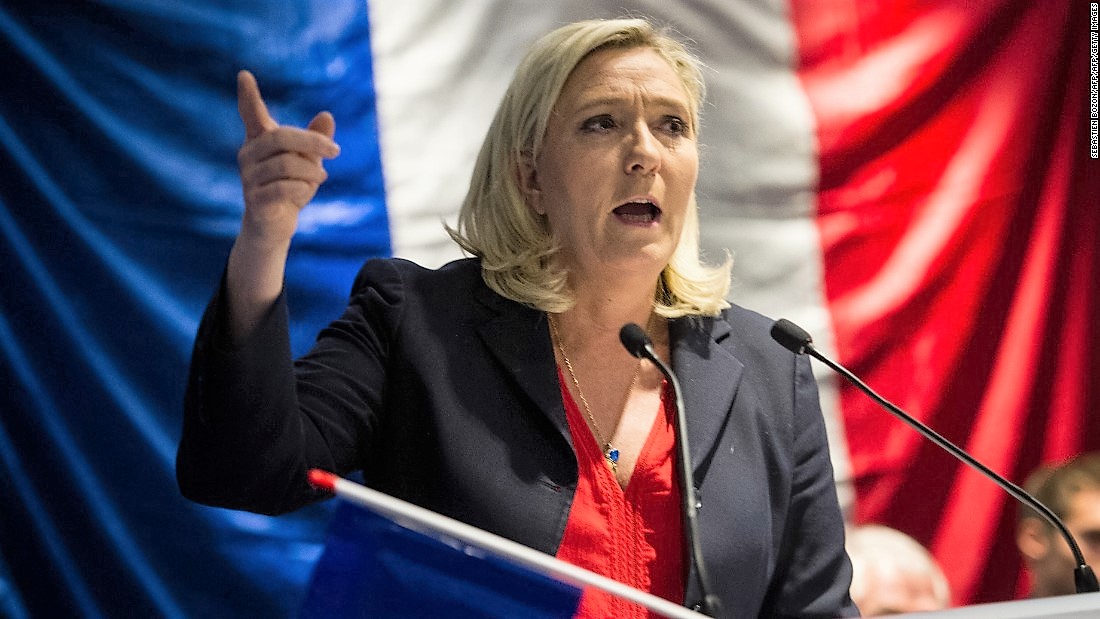 Francia, Le Pen torna in testa nei sondaggi: il 29% dei giovani con Marine