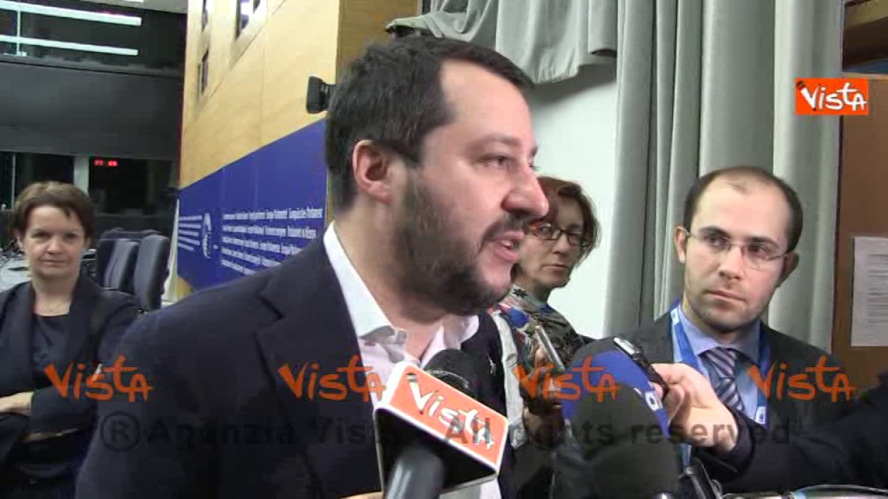 Euro, Salvini: “Doppia moneta? La proposta di Berlusconi non ha senso” [VIDEO]