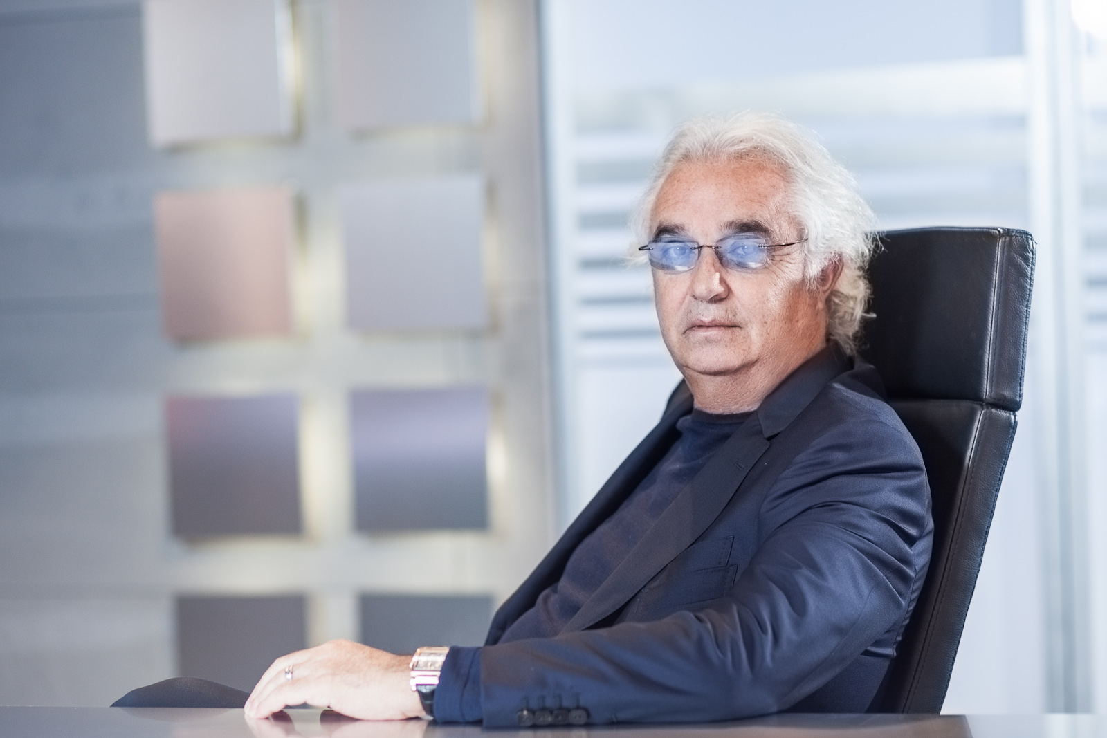 Briatore: “Sacrificio lavorare lontano da casa? Chi ha le palle va fuori”