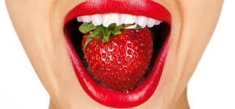 E’ la fragola made in Italy il frutto della Pasqua