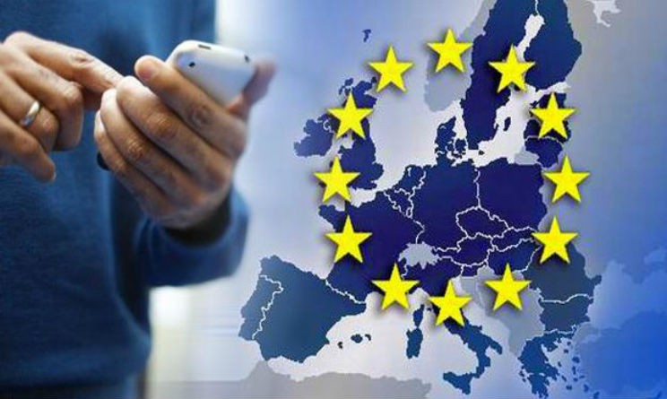 Costi roaming aboliti dal 15 giugno, l’ok del Parlamento Ue