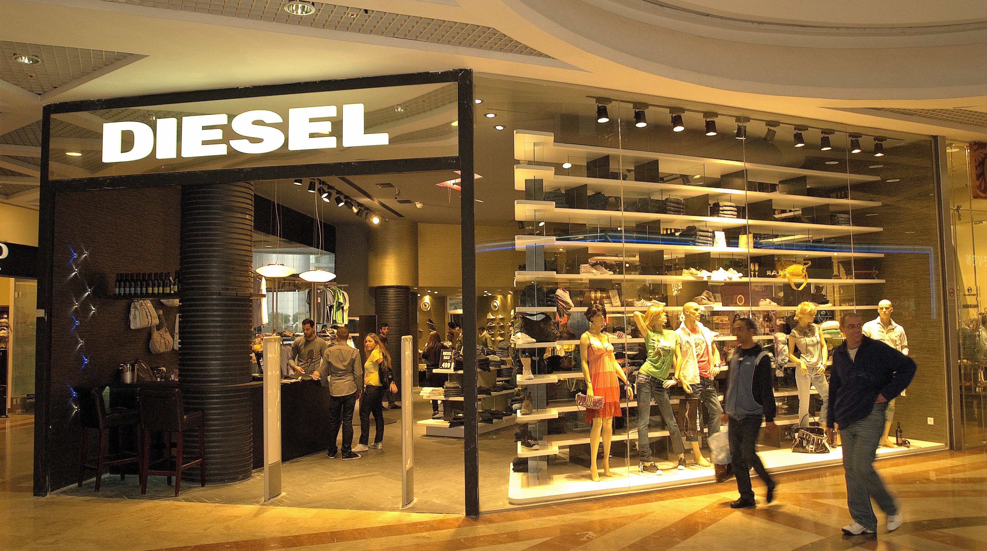 Diesel e Certilogo creano il QR code anticontraffazione