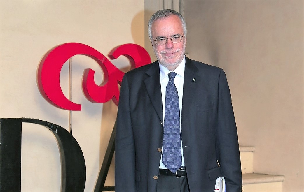 Andrea Riccardi (Dante Alighieri), “italiano lingua della pace”