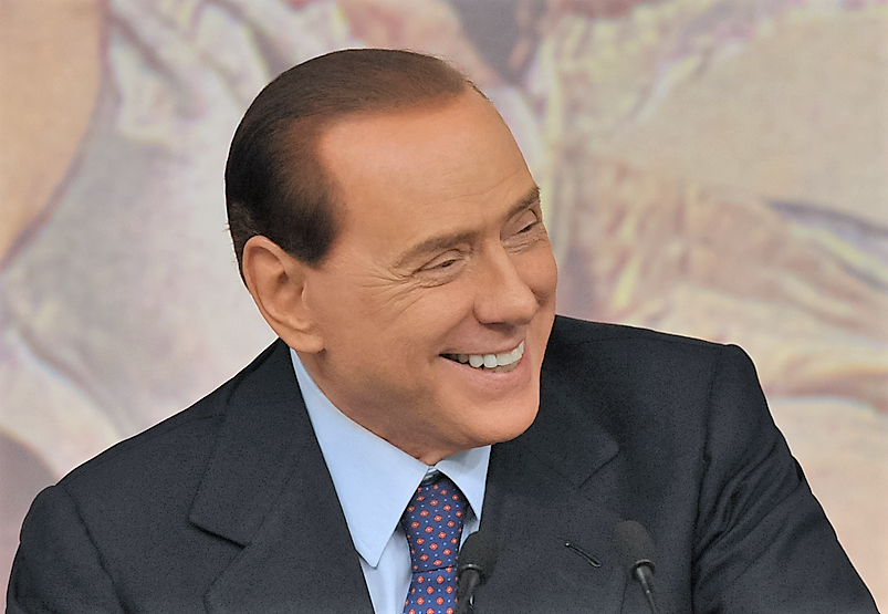 VIDEO messaggio di Berlusconi: “Elezioni in arrivo, appena dopo l’estate”