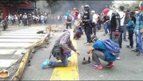 #SOSVenezuela, opposizione denuncia violenza contro i manifestanti [VIDEO]