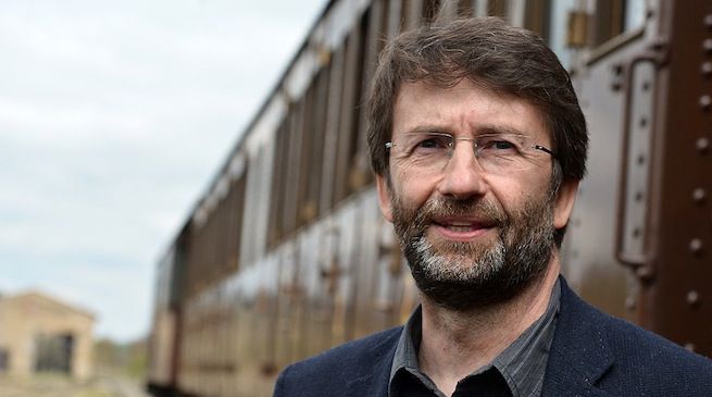 Franceschini insiste, “ius soli entro fine legislatura”. Perseverare è diabolico