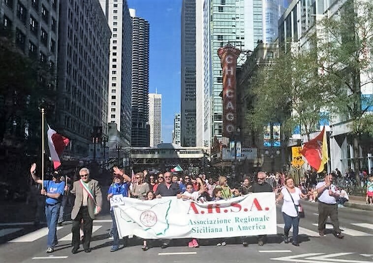 Italiani all’estero, a Chicago il Columbus Day con oltre 120 Associazioni italiane