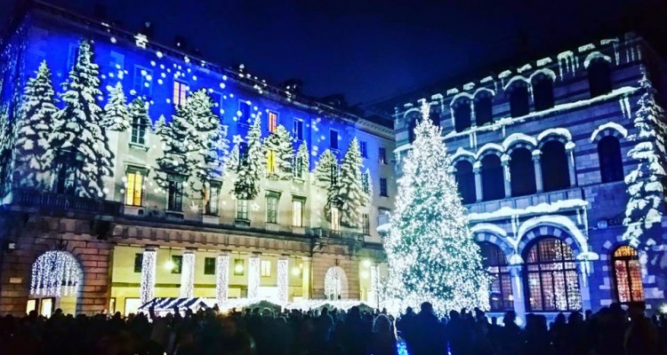Luci natalizie, vademecum per l’acquisto e l’uso in sicurezza