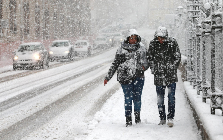 Meteo, Italia di ghiaccio. Temperature in picchiata e neve anche a bassa quota