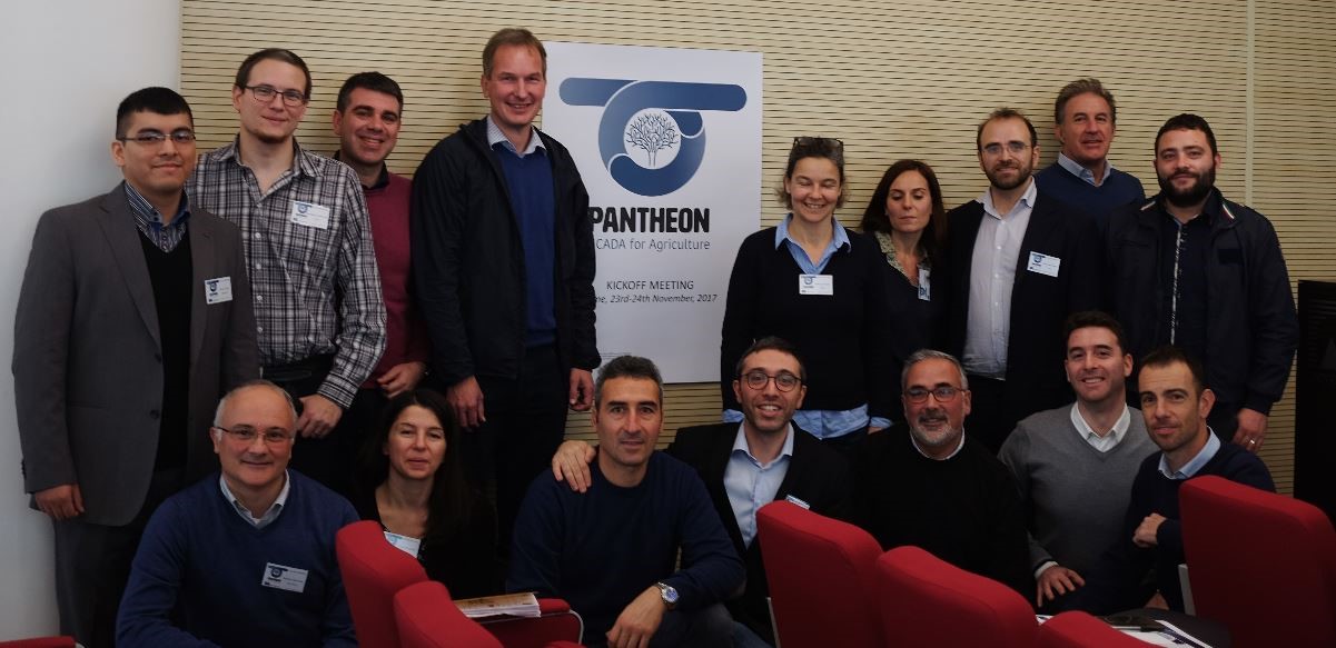 Robot aerei e terresti guardiani della salute del frutteto: al via progetto Pantheon