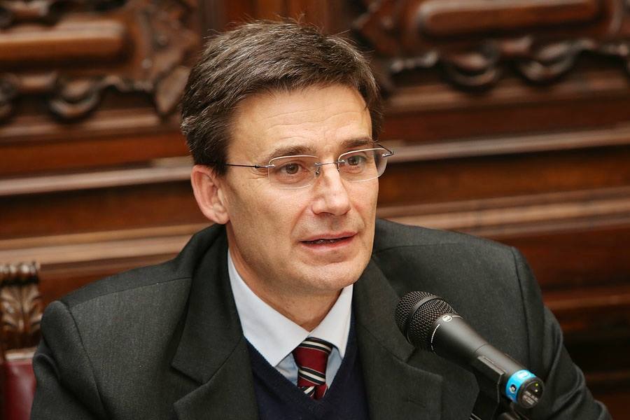 Roma, Morassut (Pd): “La Raggi viene solo a battere cassa, poi buca tutti i bandi”