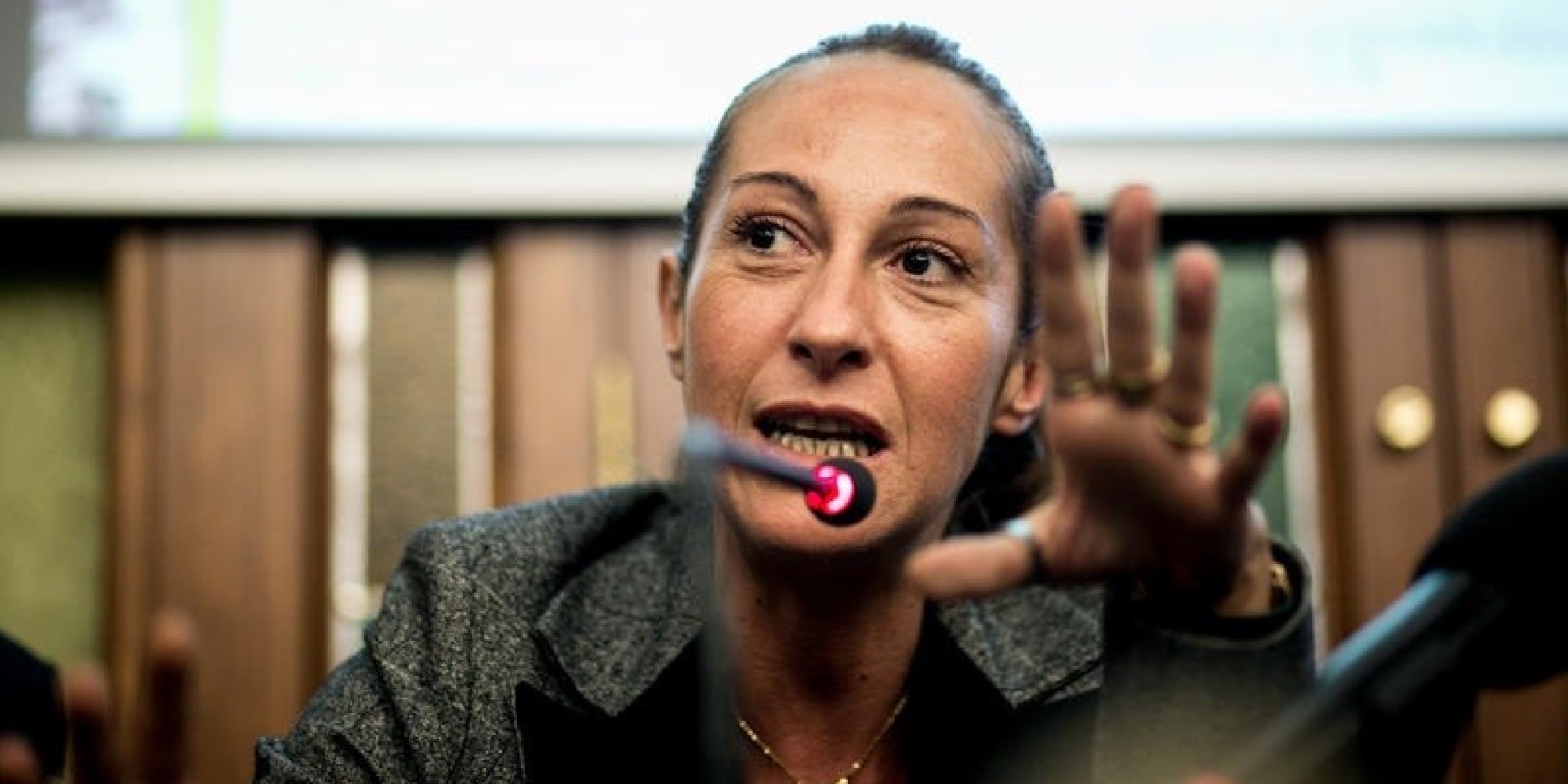 Paola Taverna: “Sono tutti conto il M5S, che abbiamo fatto di male?”