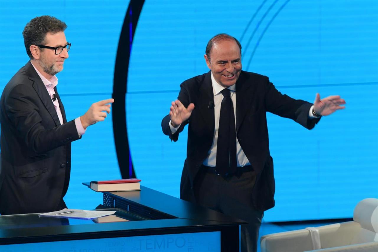 Rai, Anzaldi: “Fazio e Vespa? Con la campagna elettorale tornano a definirsi giornalisti”