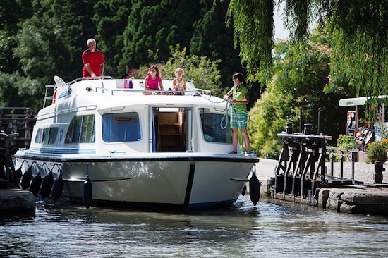 Pasqua nelle Camargue in Houseboat: la lentezza, la natura, la tradizione