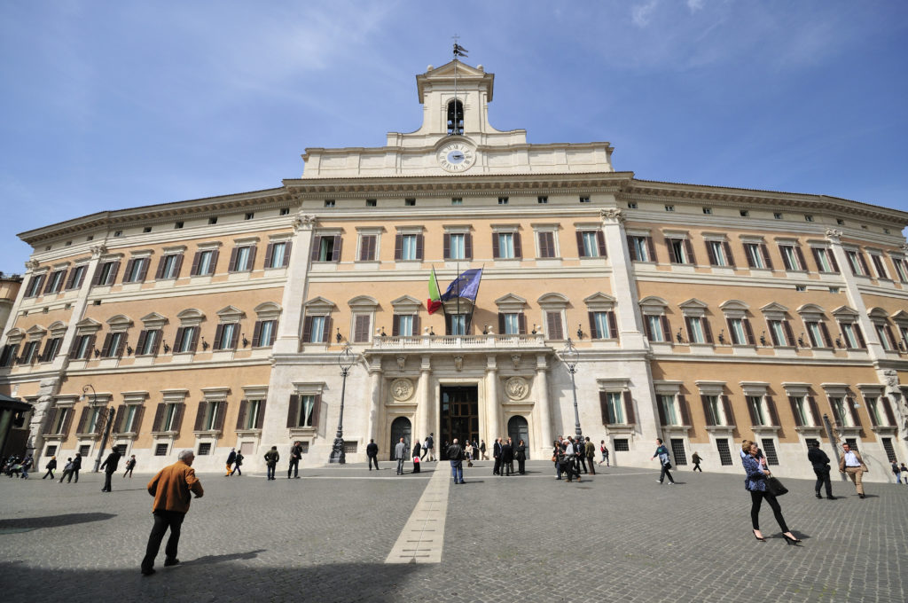 Italiani nel mondo, ecco chi sono e cosa fanno nella vita i 18 eletti all’estero [FOTO]