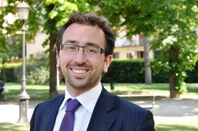 Governo, Bonafede (M5S): “Forza Italia è Berlusconi, con lui cambiamento impossibile”
