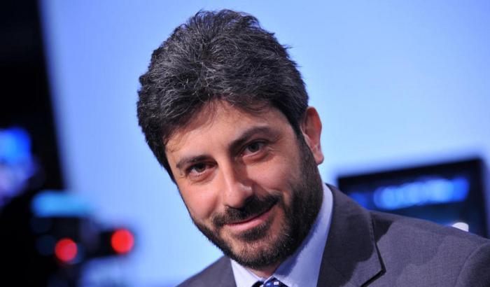 Camera, istruttoria per superare vitalizi. Fico, “la politica deve fare sacrifici”