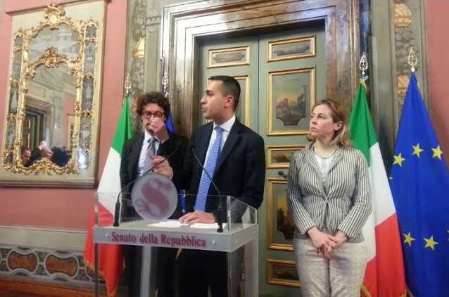 Consultazioni, Di Maio: “No al centrodestra, contratto è con Lega. Salvini decida, non c’è più tempo” [VIDEO]
