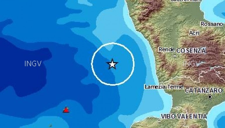 Terremoto, nella notte sisma in Calabria e nel Maceratese