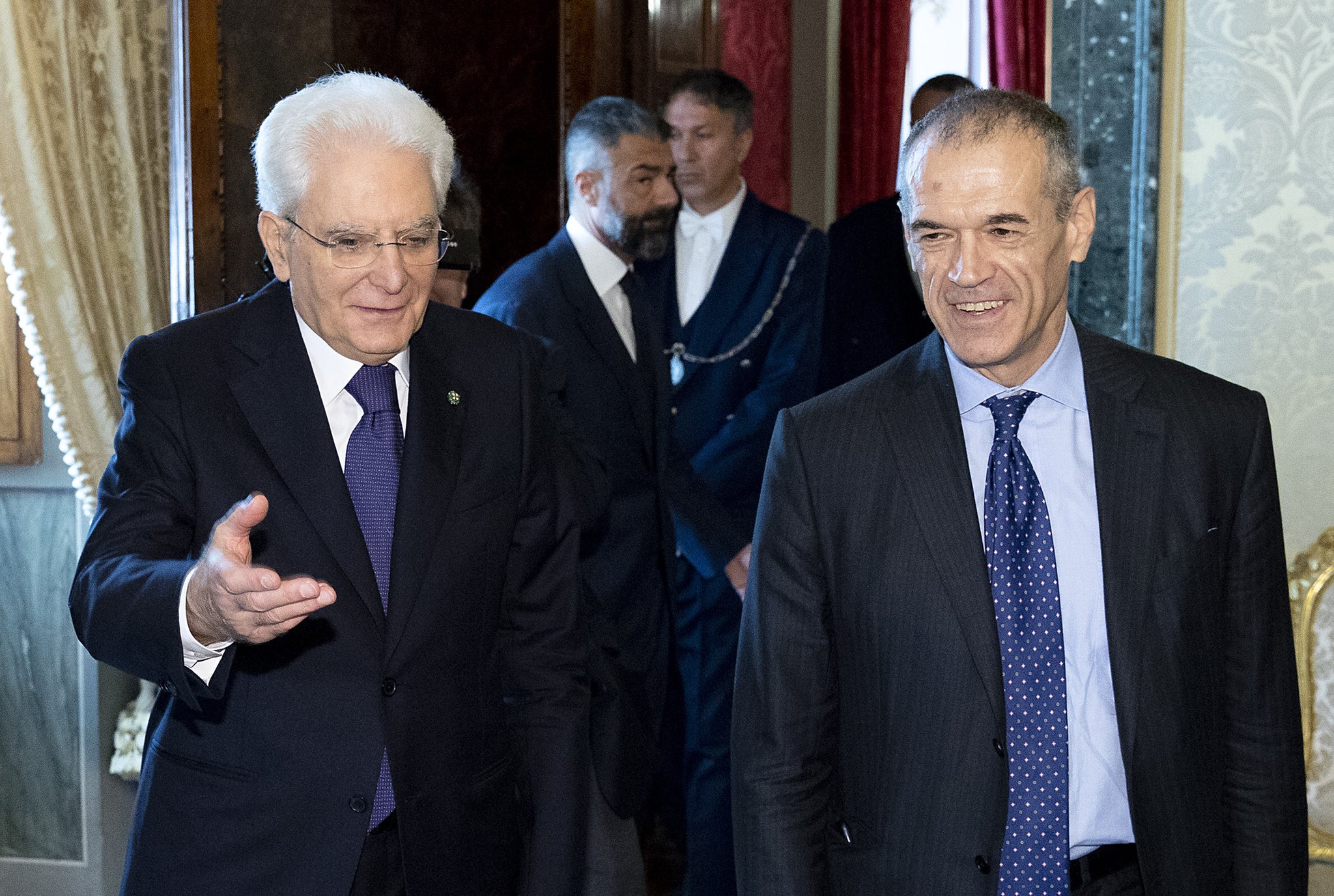 ALTRO GIRO, ALTRA CORSA | Mattarella incarica Cottarelli, “o fiducia o voto dopo agosto” [VIDEO]