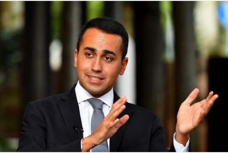 Governo, Di Maio: “Nessun veto su Berlusconi”. Ora può succedere di tutto, Giorgetti premier? [VIDEO]