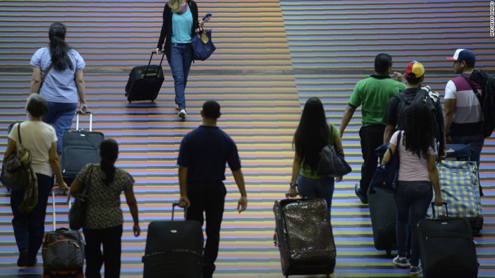 Fuga dal Venezuela, 12mila italo-venezuelani emigrati in Spagna