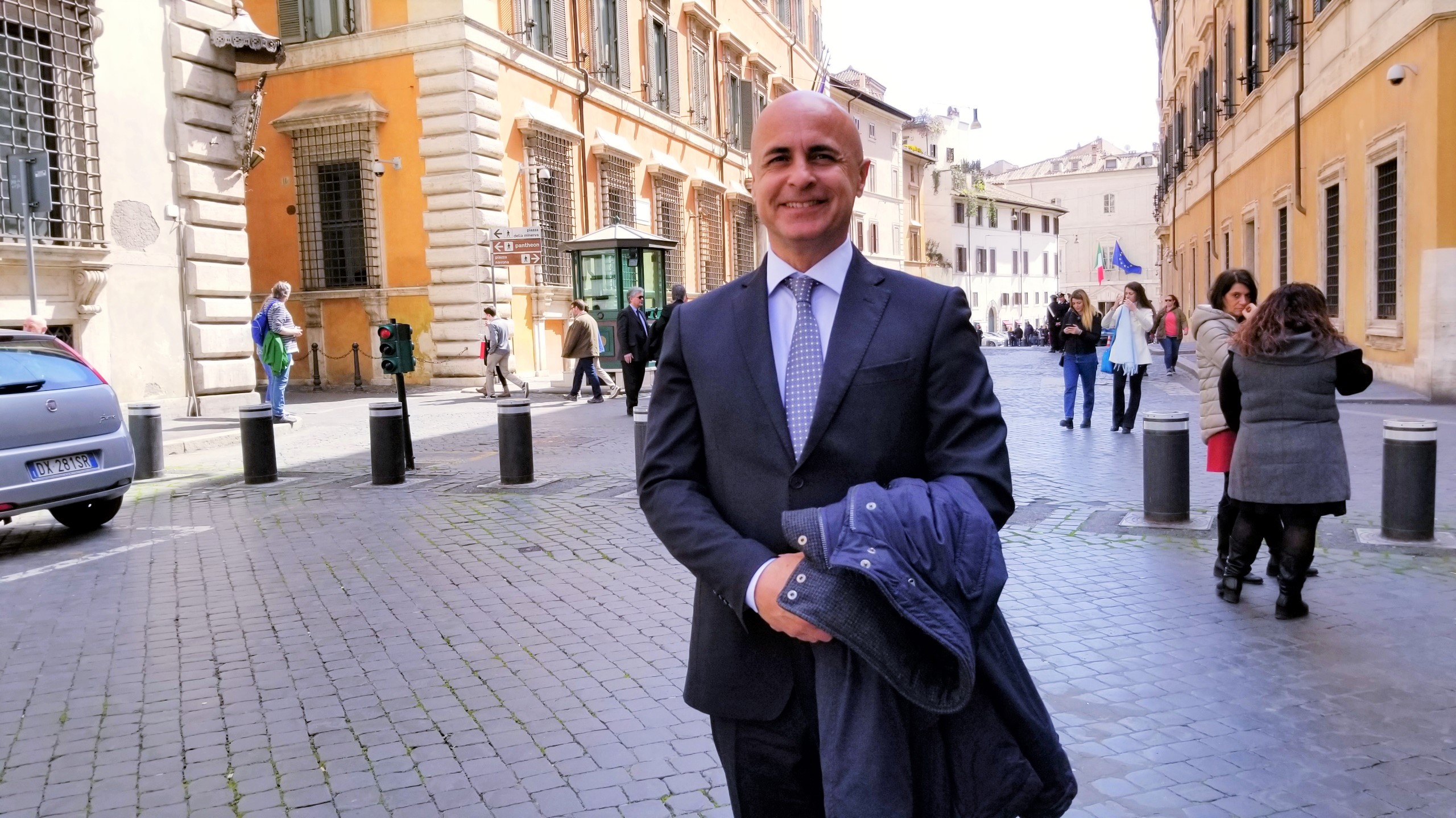 Pensionati italiani all’estero, svalutazione della lira e piano B di Savona: RACCOLTA FIRME