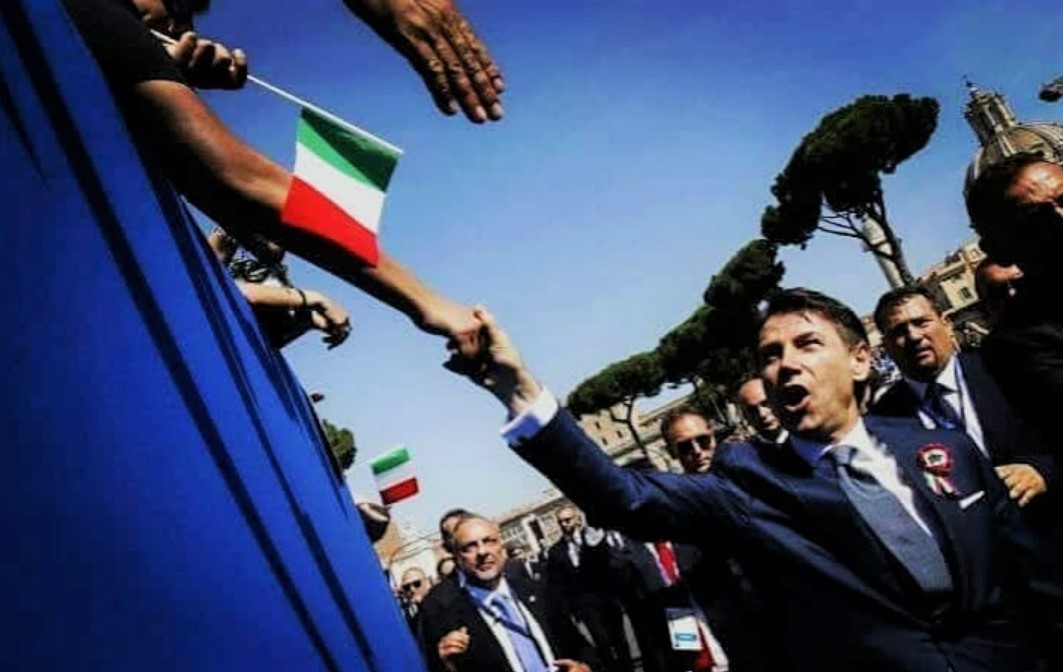 Giuseppe Conte, il primo premier che parla di italiani nel mondo [VIDEO]