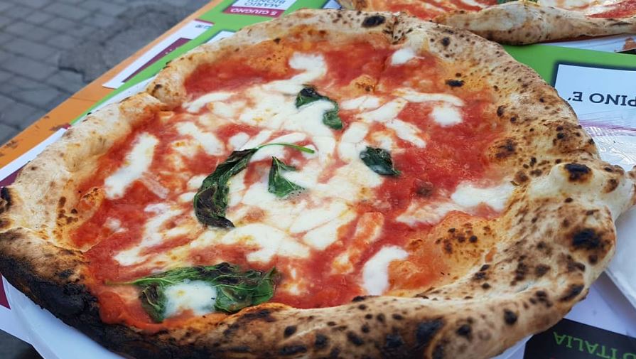 Più di un milione di visitatori al Napoli Pizza Village, oltre 200mila pizze [FOTO e VIDEO]