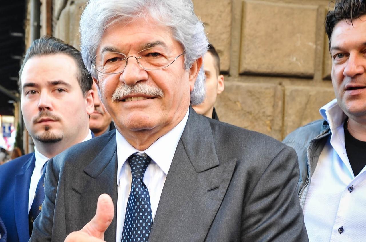 Antonio Razzi si dà alla televisione, da lunedì inizia “Razzi Vostri”