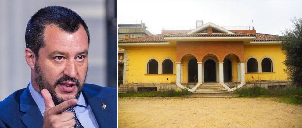 Salvini visita villa confiscata ai Casamonica: “Questo è un simbolo, l’inizio di un percorso” [VIDEO]