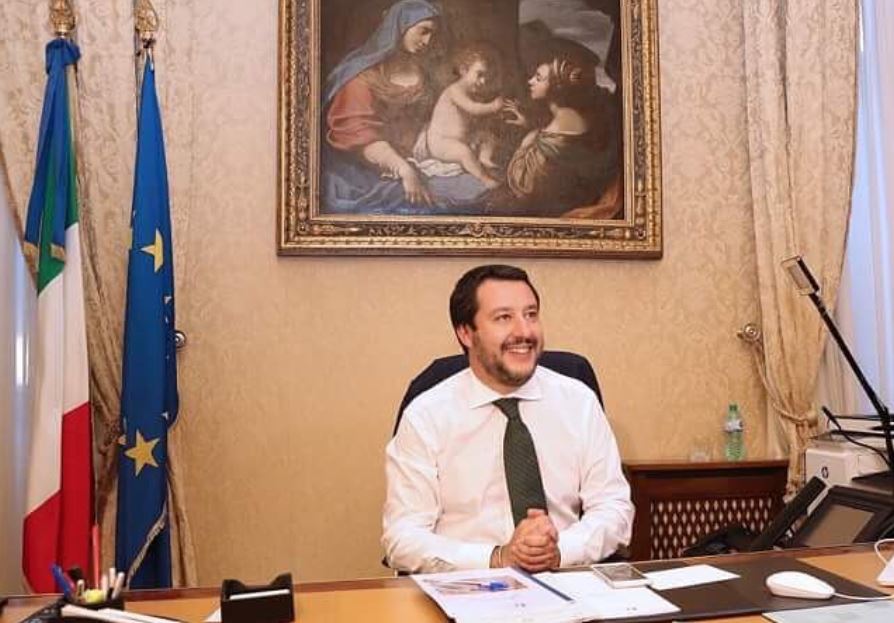 Immigrati, Salvini: “Meno sbarchi, più espulsioni” [VIDEO]