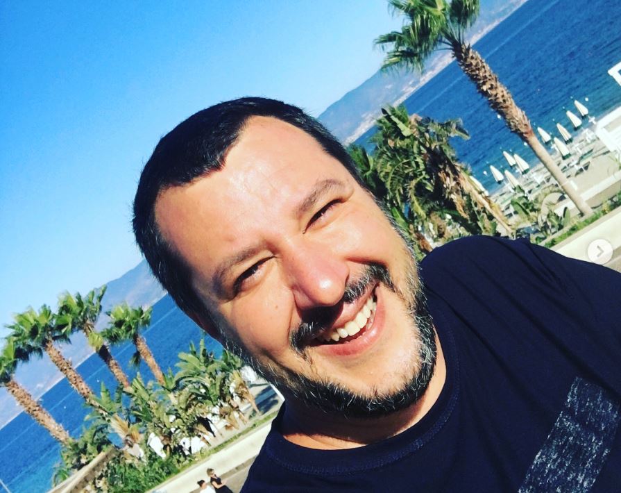 Immigrati, Salvini in Calabria: “Governo si muove in maniera compatta, occorrono regole” [VIDEO]