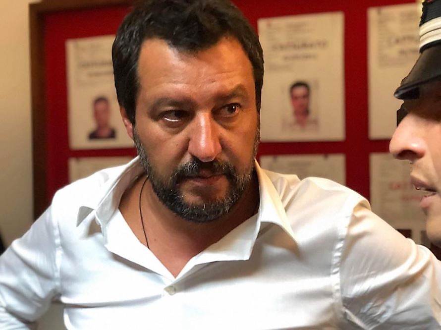 Genova, Salvini: “Ci sono i morti, governo sarà rigoroso. Chi ha sbagliato pagherà” [VIDEO]