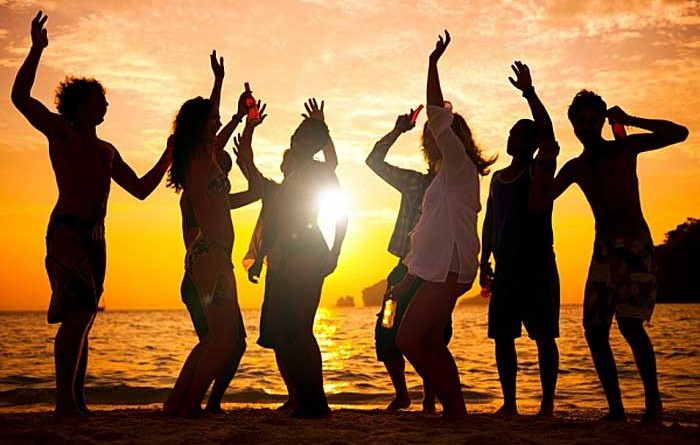 Estate, vacanze intelligenti per quattro studenti su 10