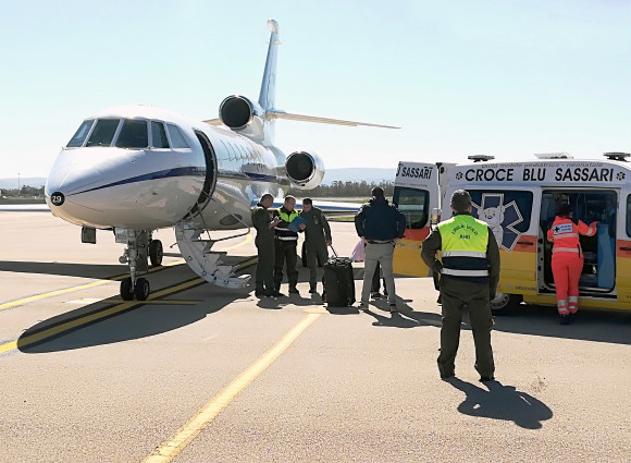Aeronautica Militare, trasporto sanitario urgente anche per italiani all’estero