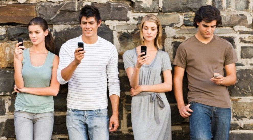 Smartphone, ecco come gli italiani rompono il cellulare